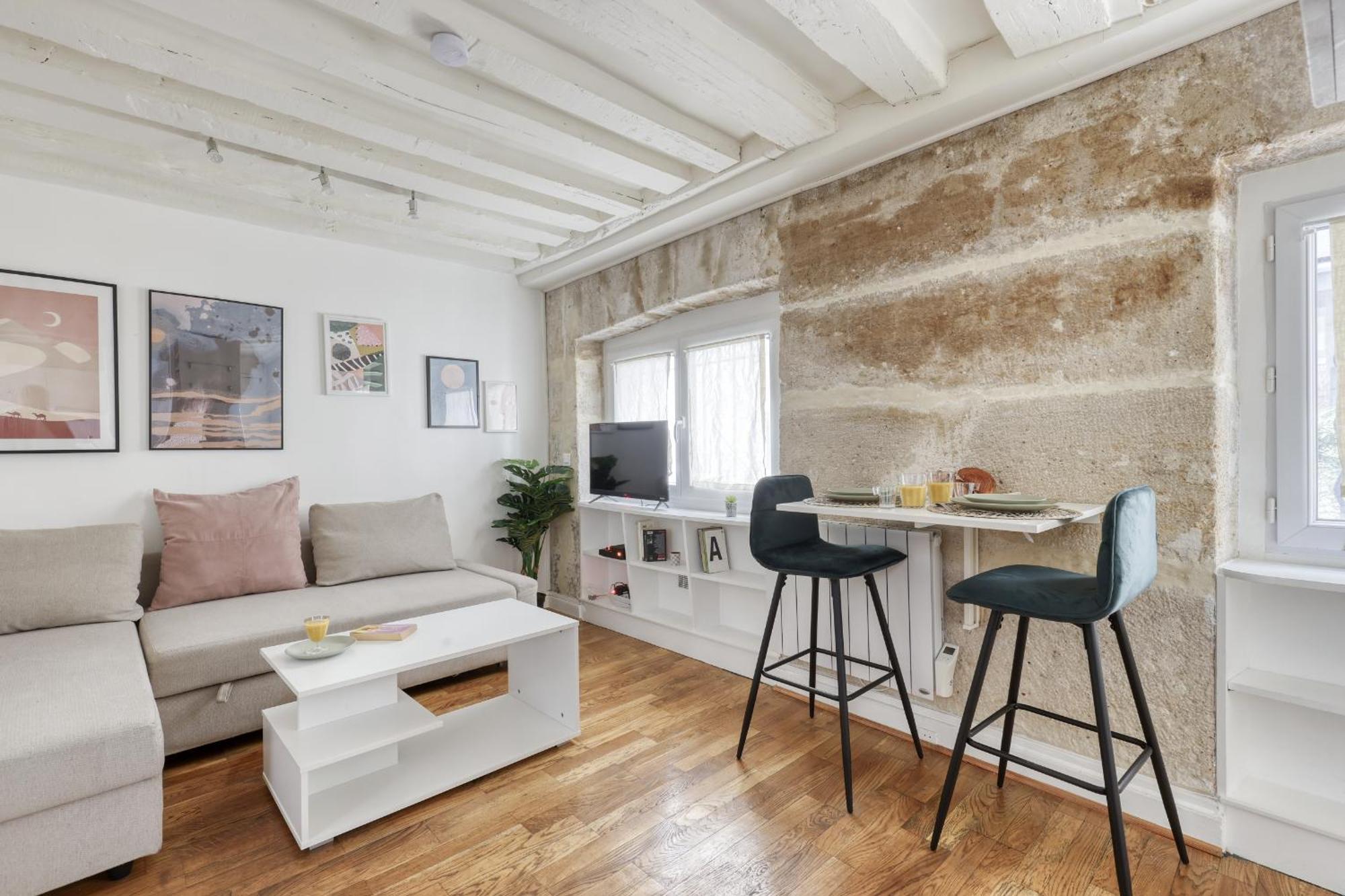 Apartment Warm & Cozy T2 In The Heart Of 02